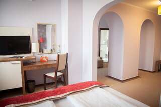 Отель Hotel Ambasador Бухарест Полулюкс-5
