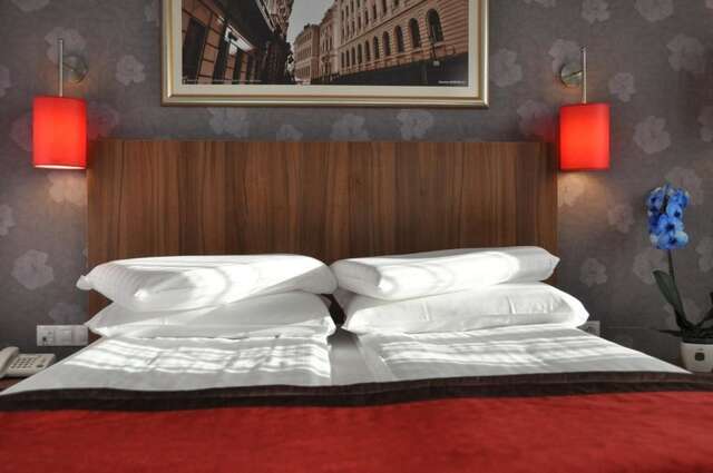 Отель Hotel Ambasador Бухарест-54