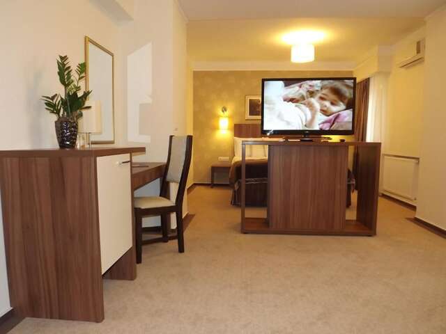 Отель Hotel Ambasador Бухарест-57